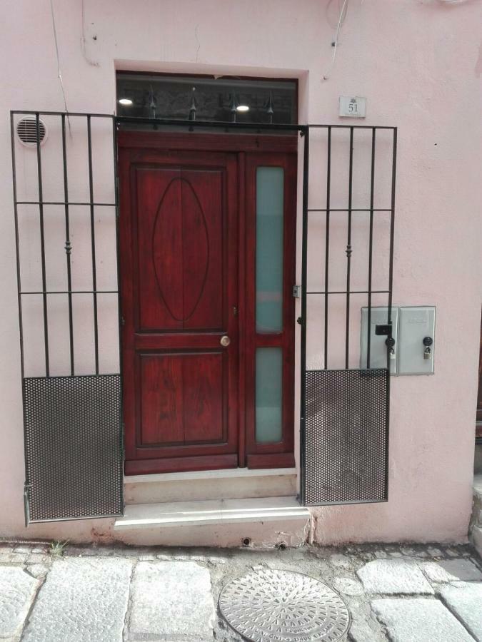 Al Centro Di Cagliari Apartamento Exterior foto